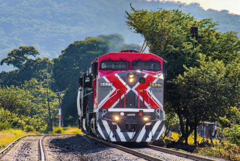 GMXT aumenta 5.4% volumen ferroviario e impulsa ingresos en 3T26