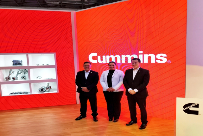 Cummins reporta 8,300 mdd y reduce hasta 98% sus emisiones