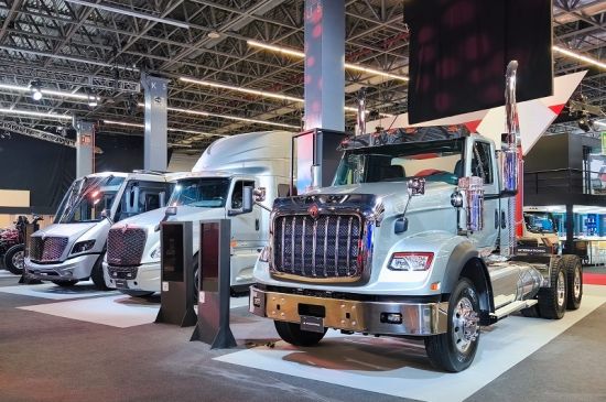 International crece a 21% de participación y presenta su nuevo modelo HB