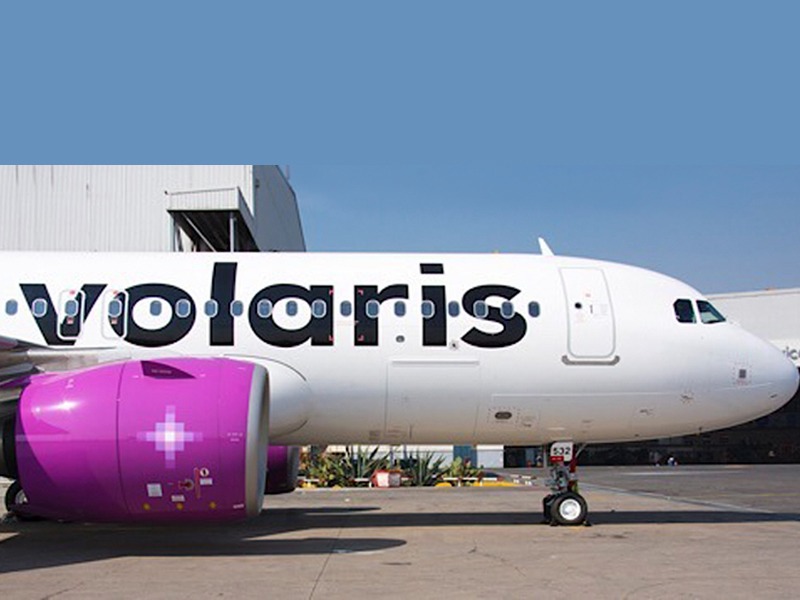 Volaris anuncia reducción temporal en 200 empleos por revisión de motores