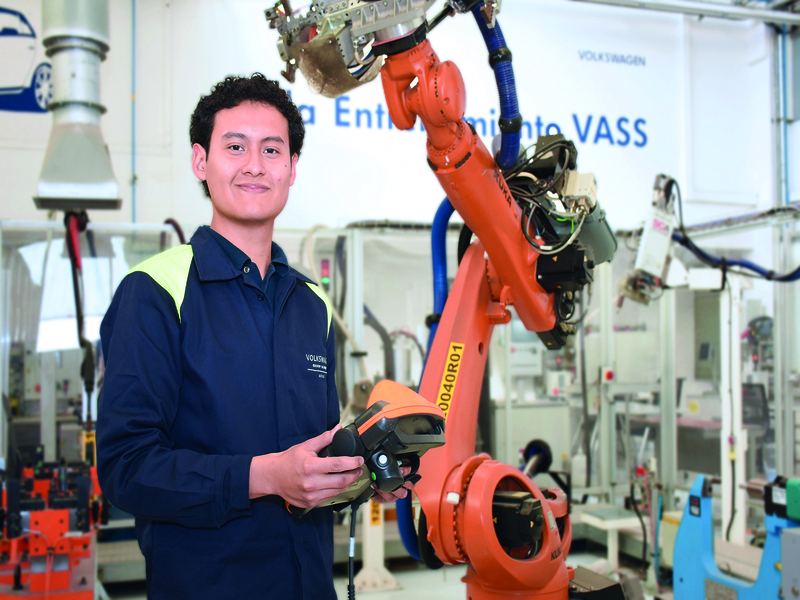 Volkswagen México: 60 años formando generaciones de especialistas