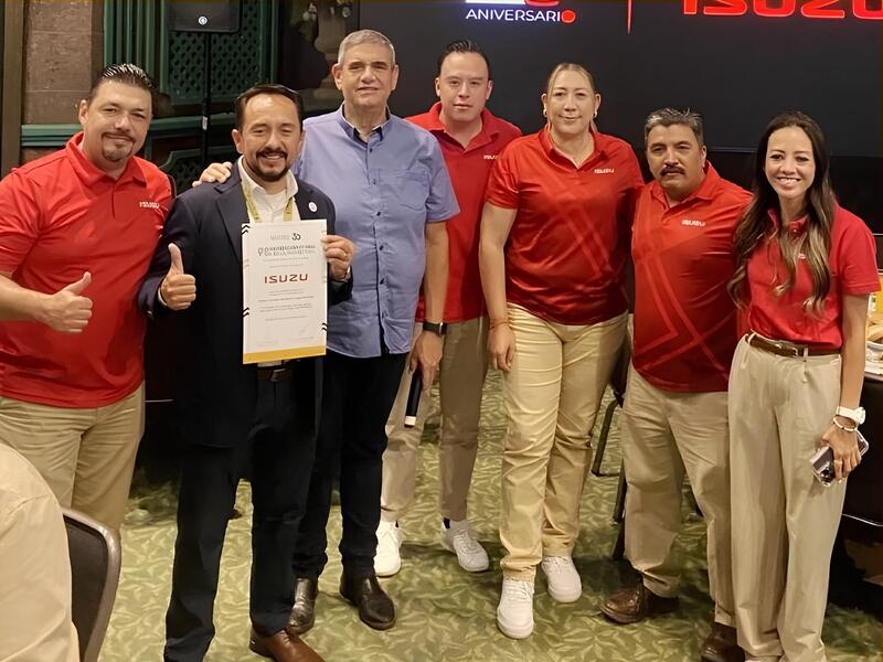 ISUZU cumple 20 años en México con nueva cabina, motores Euro VI y Distintivo ESR