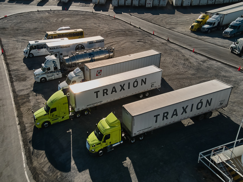 TRAXION reestructura negocio de carga tras caída de ingresos