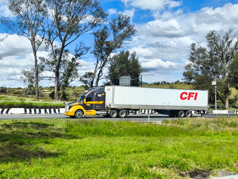 Inglés, nueva aduana invisible nuevo desafío para el transporte México-EE.UU.
