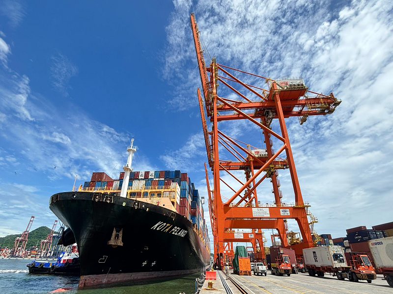 Balanza comercial registró un déficit de 17 mil mdd en julio