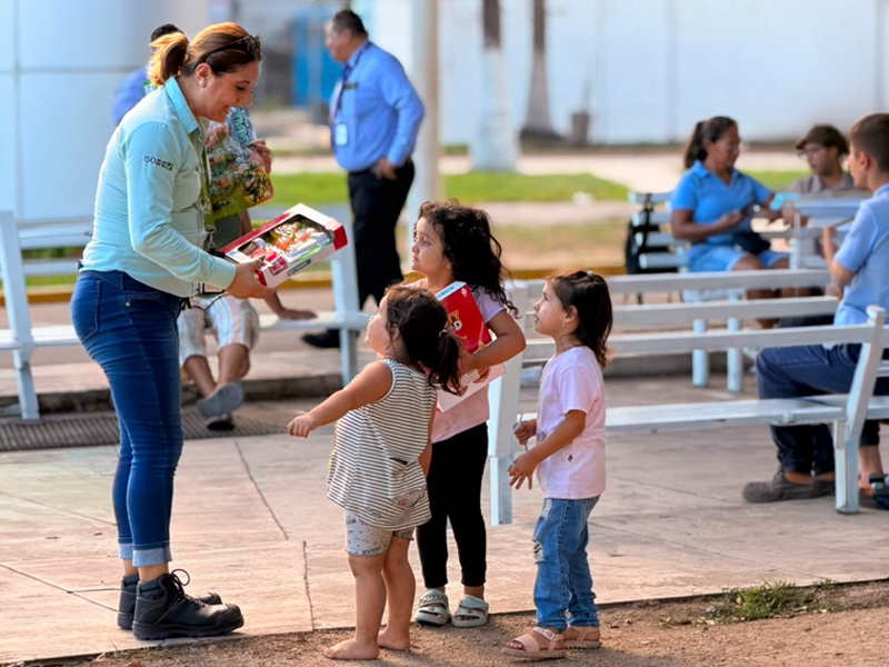 SSA Marine México y Vía Esperanza apoyan a 200 familias en Manzanillo