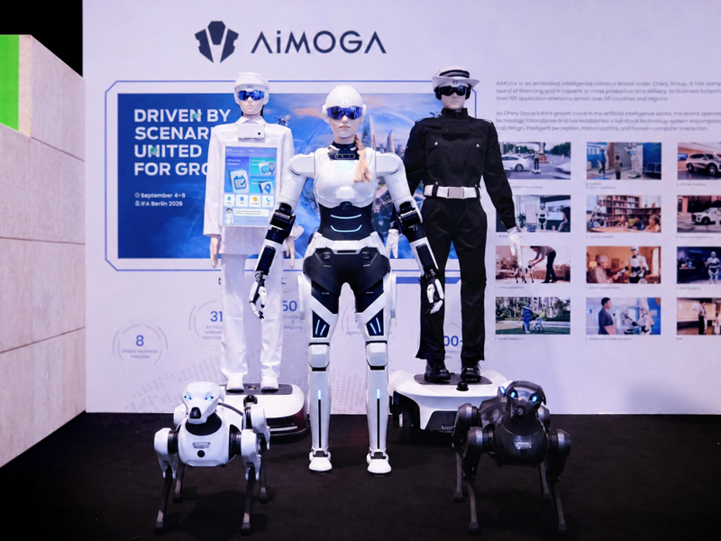 AiMOGA presenta robots de seguridad y salud en IFA 2026