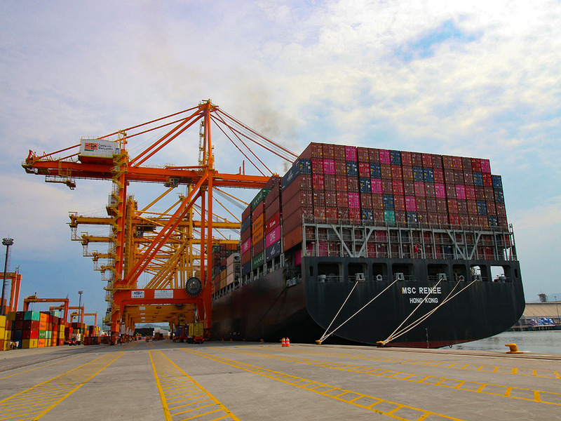 Movimiento de contenedores crece 2.8% en nueve meses