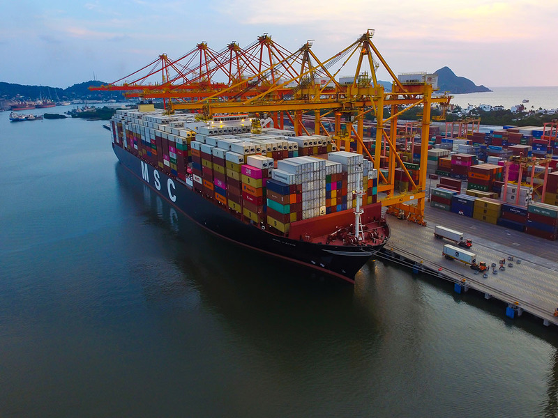 Movimiento de carga en puertos cae 0.1% en enero y contenedores crece 8.8%