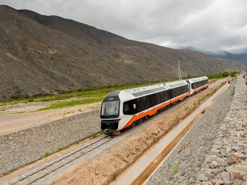China CRRC se adjudica contrato para proveer trenes México-Pachuca