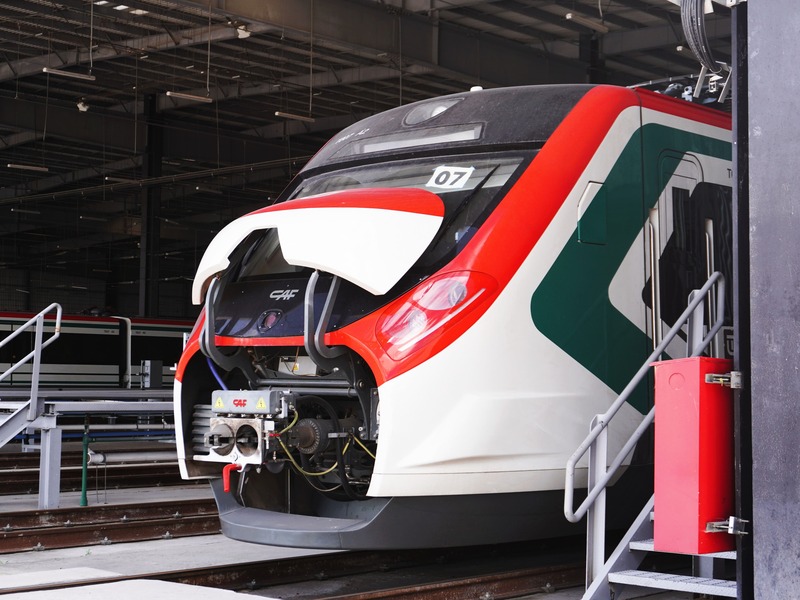 Gasto público ferroviario concentró 30.6% de la obra pública en febrero