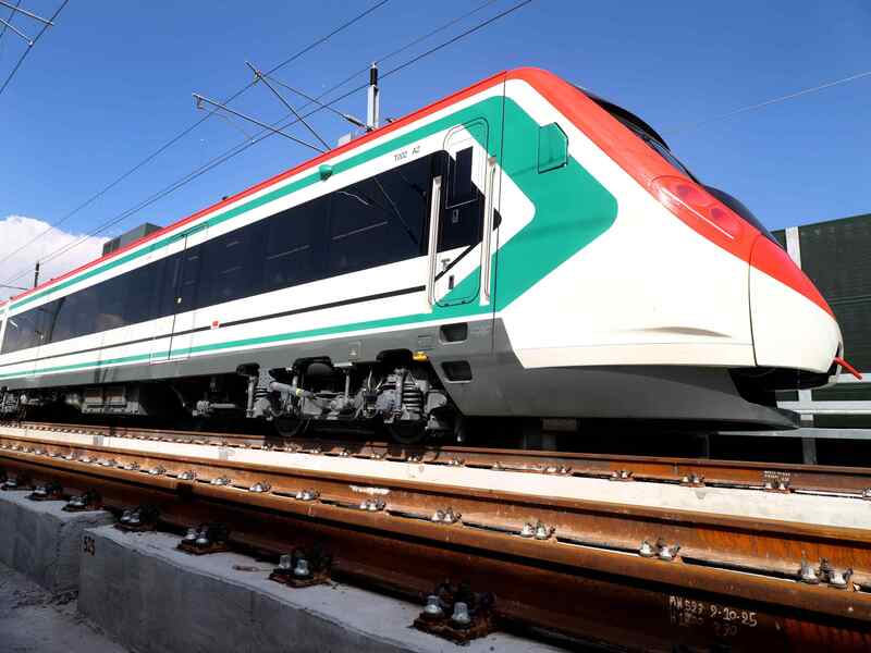 Avanzan pruebas operativas del tren El Insurgente