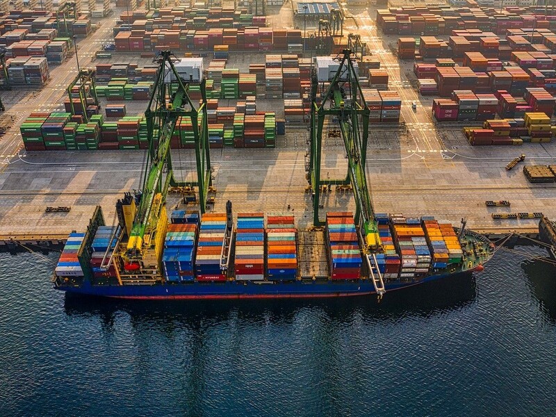 Aduanas marítimas crecen 4.4%, el menor avance trimestral